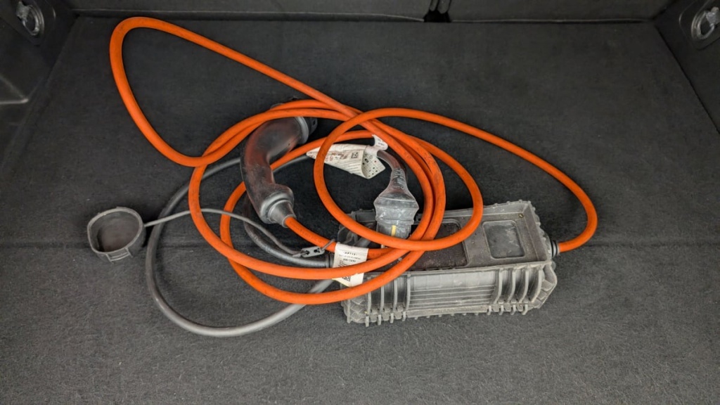 PEUGEOT 3008 Hybrid4 300 e-EAT8 GT Pack - ref: 1-358239 - Photo 20