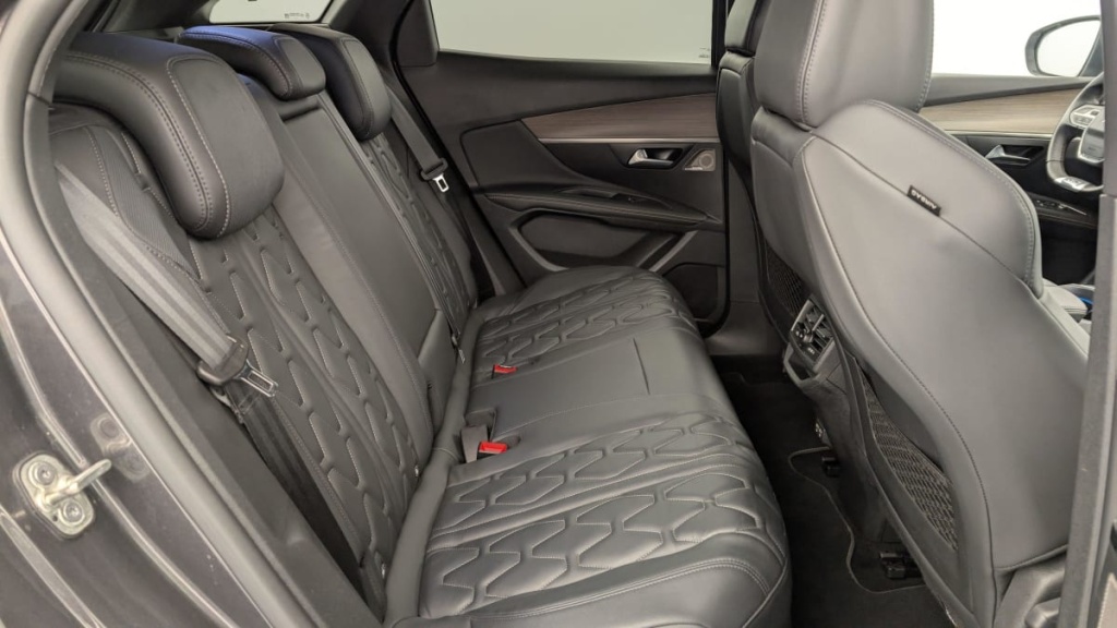 PEUGEOT 3008 Hybrid4 300 e-EAT8 GT Pack - ref: 1-358240 - Photo 10