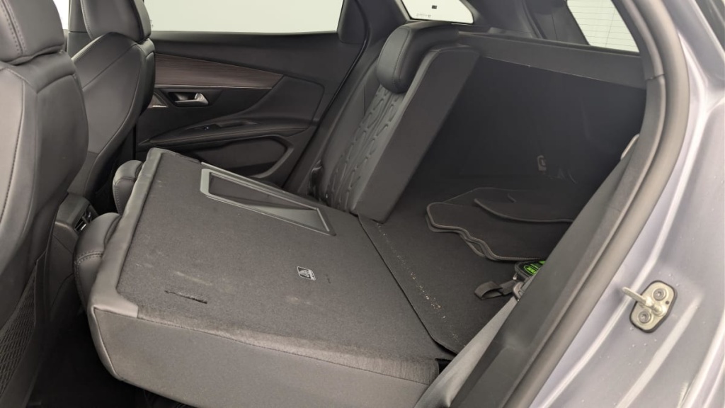 PEUGEOT 3008 Hybrid4 300 e-EAT8 GT Pack - ref: 1-358249 - Photo 12