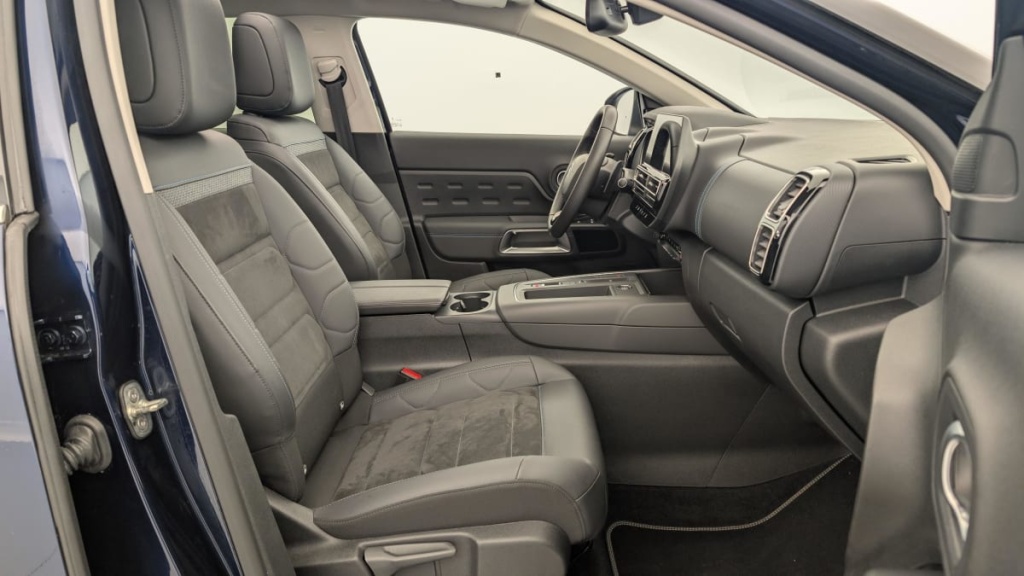 CITROEN C5 Aircross Hybride Rechargeable 225 e-EAT8 Shine - ref: 1-358252 - Photo 9