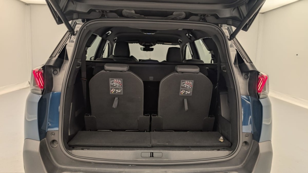PEUGEOT 5008 Hybrid 136 e-DCS6 GT - ref: 1-358254 - Photo 11