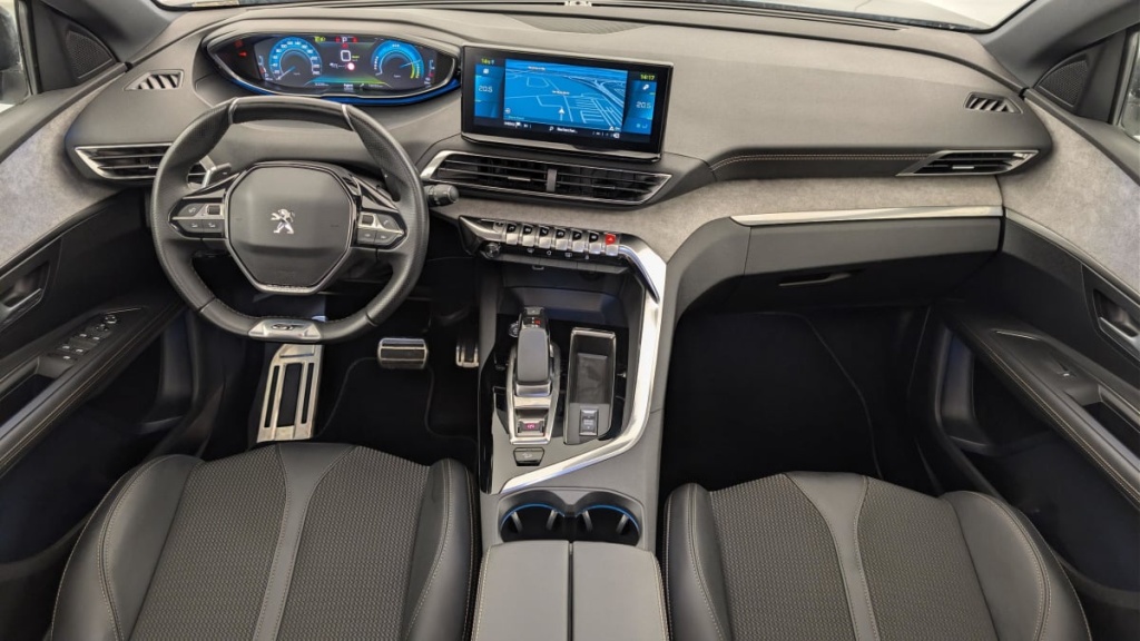 PEUGEOT 3008 Hybrid4 300 e-EAT8 GT - ref: 1-358342 - Photo 13