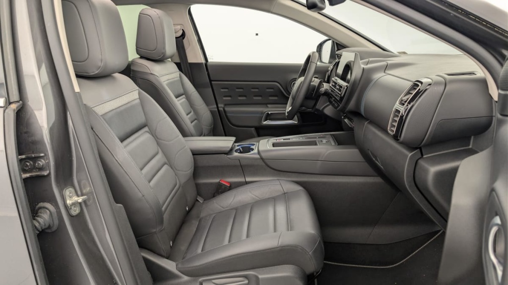 CITROEN C5 Aircross HYBRIDE RECHARGEABLE 225 E-EAT8 SHINE PACK - ref: 1-358345 - Photo 9