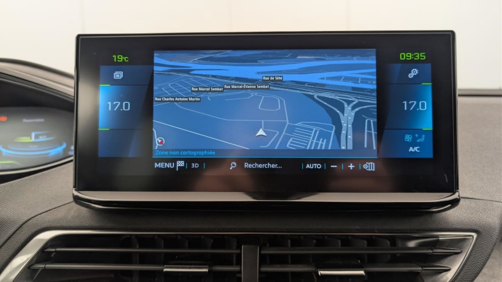 PEUGEOT 3008 Hybrid4 300 e-EAT8 GT - ref: 1-358355 - Photo 16