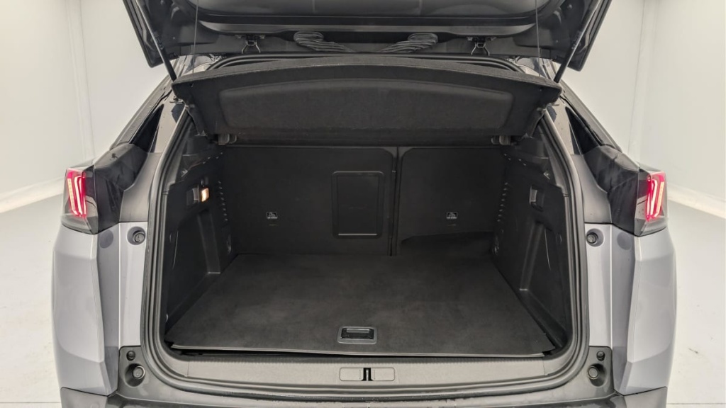 PEUGEOT 3008 Hybrid4 300 e-EAT8 GT - ref: 1-358357 - Photo 11