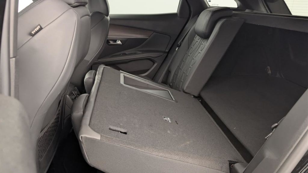 PEUGEOT 3008 Hybrid4 300 e-EAT8 GT Pack - ref: 1-358361 - Photo 12