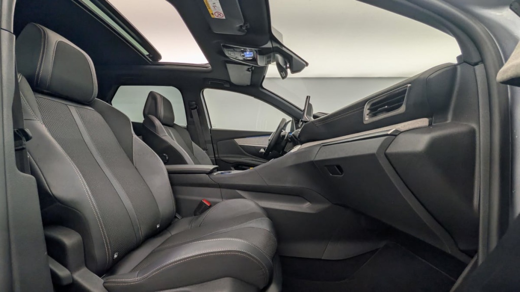 PEUGEOT 3008 Hybrid 225 e-EAT8 GT - ref: 1-358377 - Photo 9