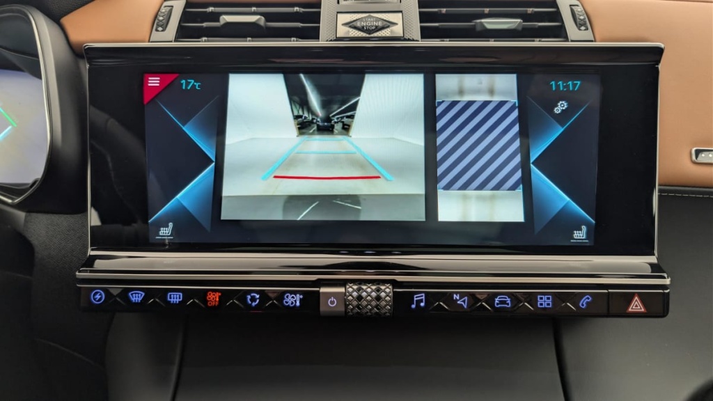 DS DS7 Crossback Hybride E-Tense 300 EAT8 4x4 Rivoli - ref: 1-358536 - Photo 17