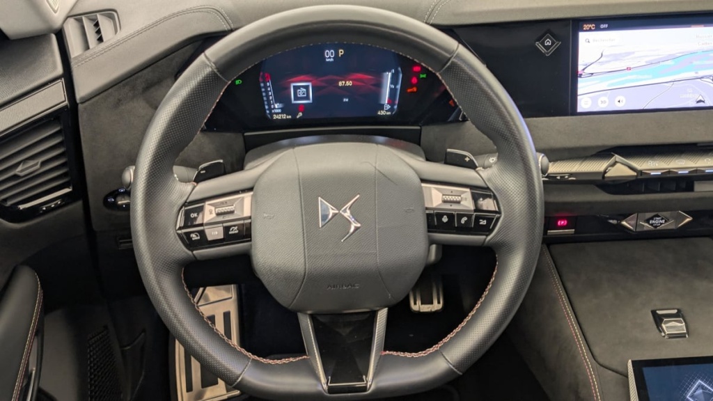 DS DS4 PureTech 130 EAT8 Performance Line+ - ref: 1-358548 - Photo 14