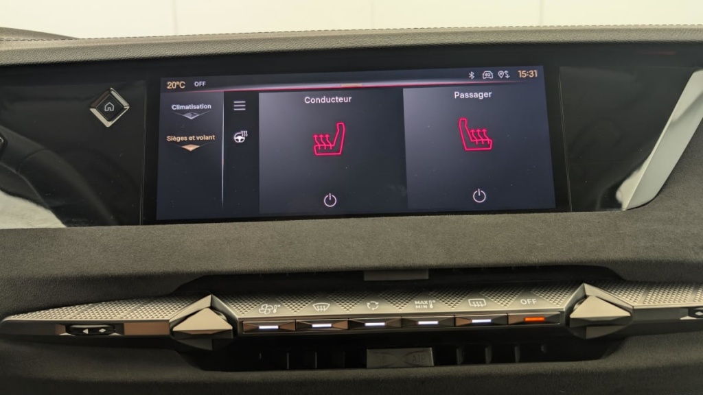 DS DS4 PureTech 130 EAT8 Performance Line+ - ref: 1-358548 - Photo 20