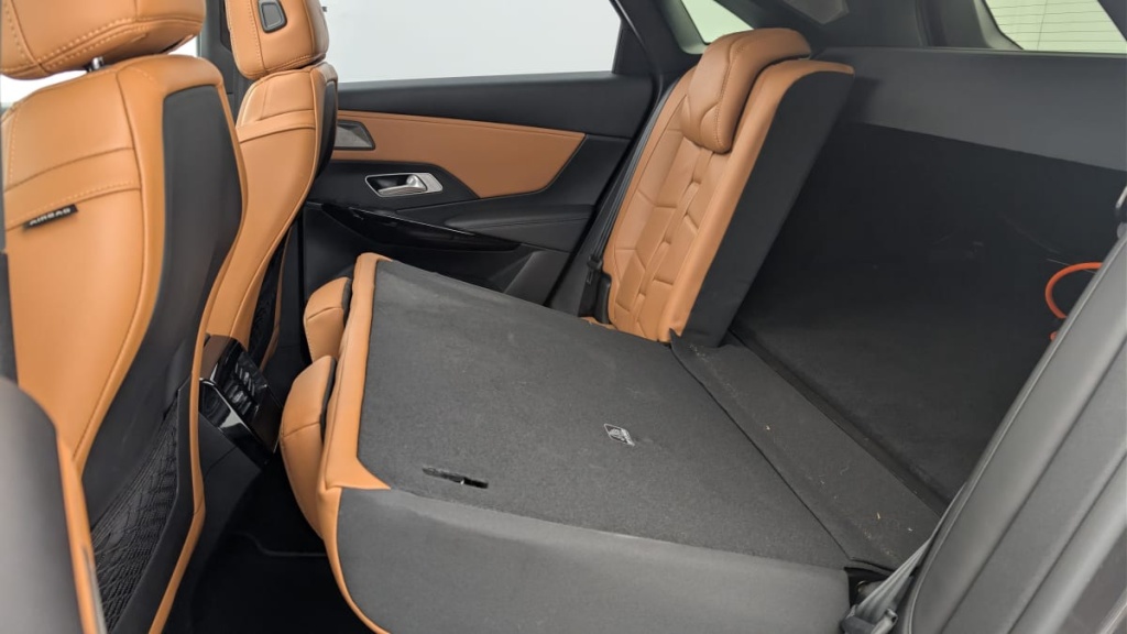 DS DS7 Crossback Hybride E-Tense 300 EAT8 4x4 Rivoli - ref: 1-358550 - Photo 12