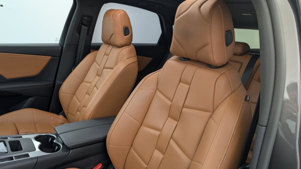 DS DS7 Crossback Hybride E-Tense 300 EAT8 4x4 Rivoli - ref: 1-358550 - Photo 16