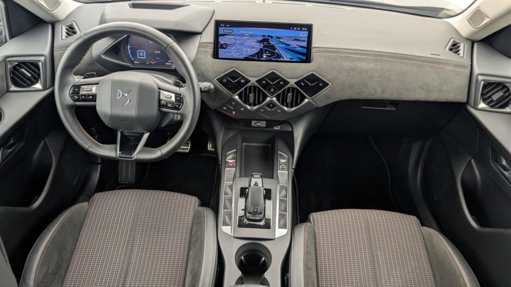 DS DS3 Puretech 130 EAT 8 Performance Line + - ref: 1-358608 - Photo 13