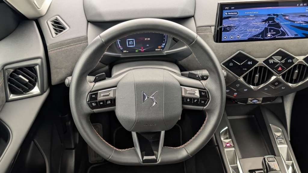 DS DS3 Puretech 130 EAT 8 Performance Line + - ref: 1-358608 - Photo 14