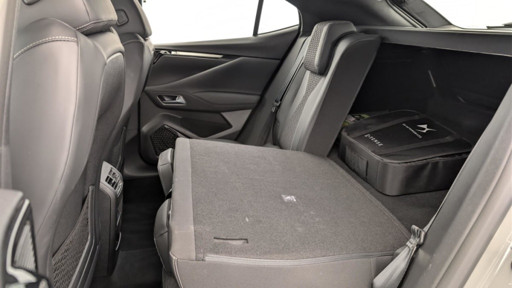 DS DS4 Hybride E-Tense 225 EAT8 Cross Trocadero - ref: 1-358617 - Photo 12