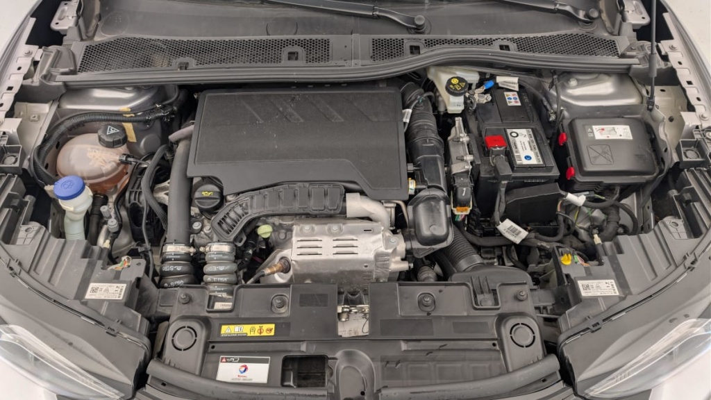 DS DS3 Puretech 130 EAT 8 Performance Line + - ref: 1-358666 - Photo 20