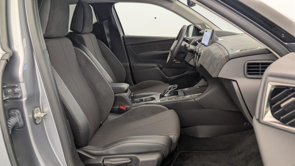 DS DS3 Puretech 130 EAT 8 Performance Line + - ref: 1-358666 - Photo 9