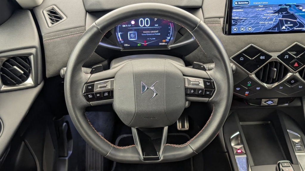 DS DS3 Puretech 130 EAT 8 Performance Line + - ref: 1-358672 - Photo 14