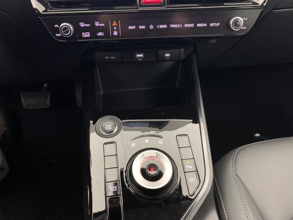 KIA Niro 1.6 GDi 171 ch PHEV DCT6 Active - ref: 1-358772 - Photo 18