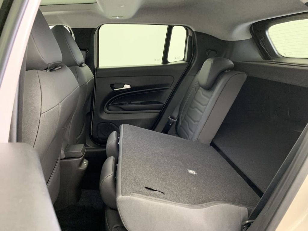 JEEP Avenger 1.2 Turbo T3 110 ch e-Hybrid BVR6 Summit - ref: 1-358785 - Photo 12