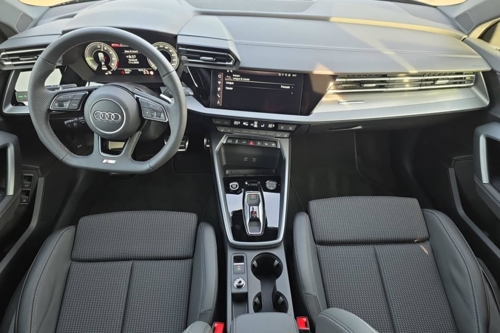 AUDI A3 Sportback 45 TFSI E HYBRIDE RECHARGEABLE 272 S TRONIC 6 S LINE - ref: 1-358891 - Photo 12