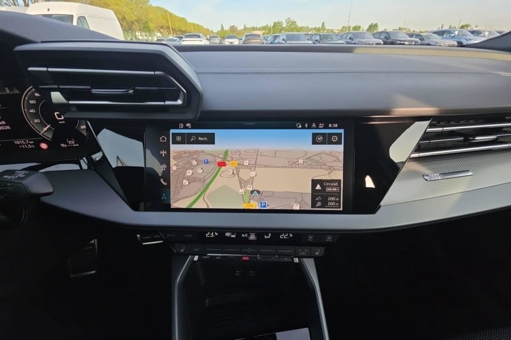 AUDI A3 Sportback 45 TFSI E HYBRIDE RECHARGEABLE 272 S TRONIC 6 S LINE - ref: 1-358891 - Photo 18