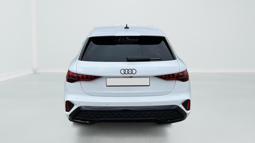 AUDI A3 Sportback 45 TFSI E HYBRIDE RECHARGEABLE 272 S TRONIC 6 S LINE - ref: 1-358902 - Photo 6