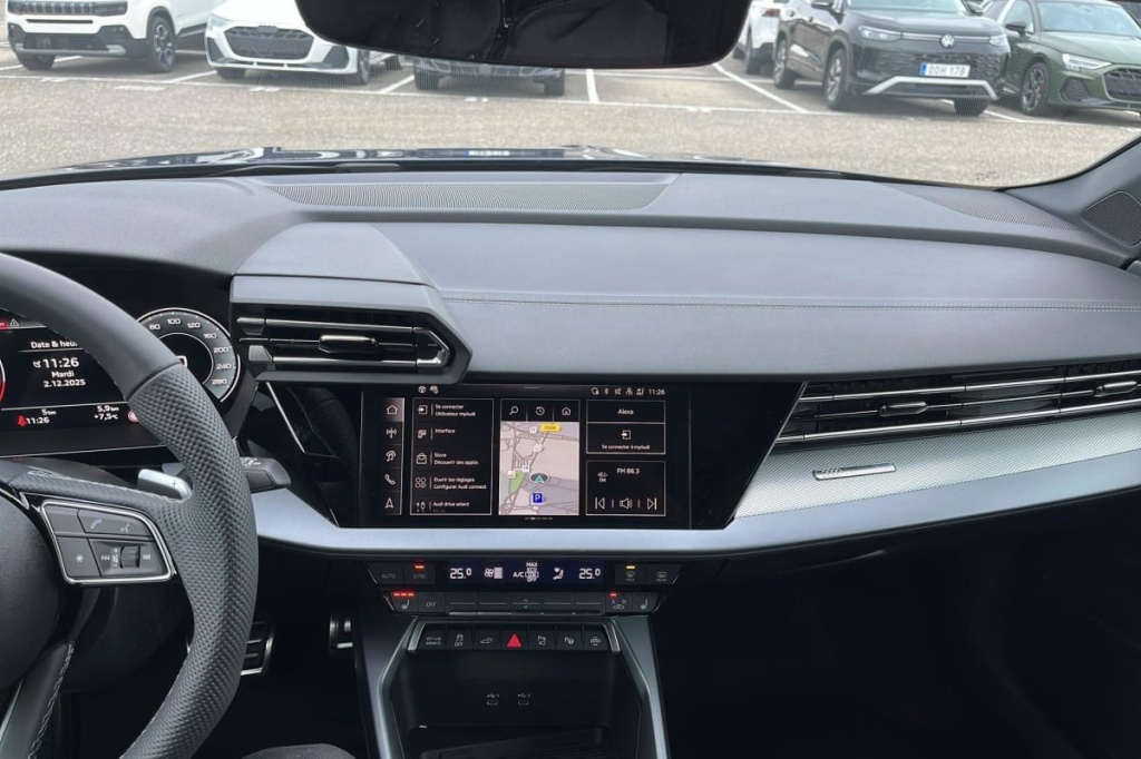 AUDI A3 Sportback 45 TFSI E HYBRIDE RECHARGEABLE 272 S TRONIC 6 S LINE - ref: 1-358904 - Photo 18