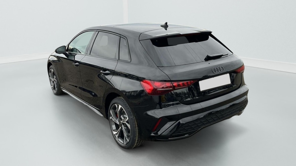 AUDI A3 Sportback 45 TFSI E HYBRIDE RECHARGEABLE 272 S TRONIC 6 S LINE - ref: 1-358906 - Photo 5