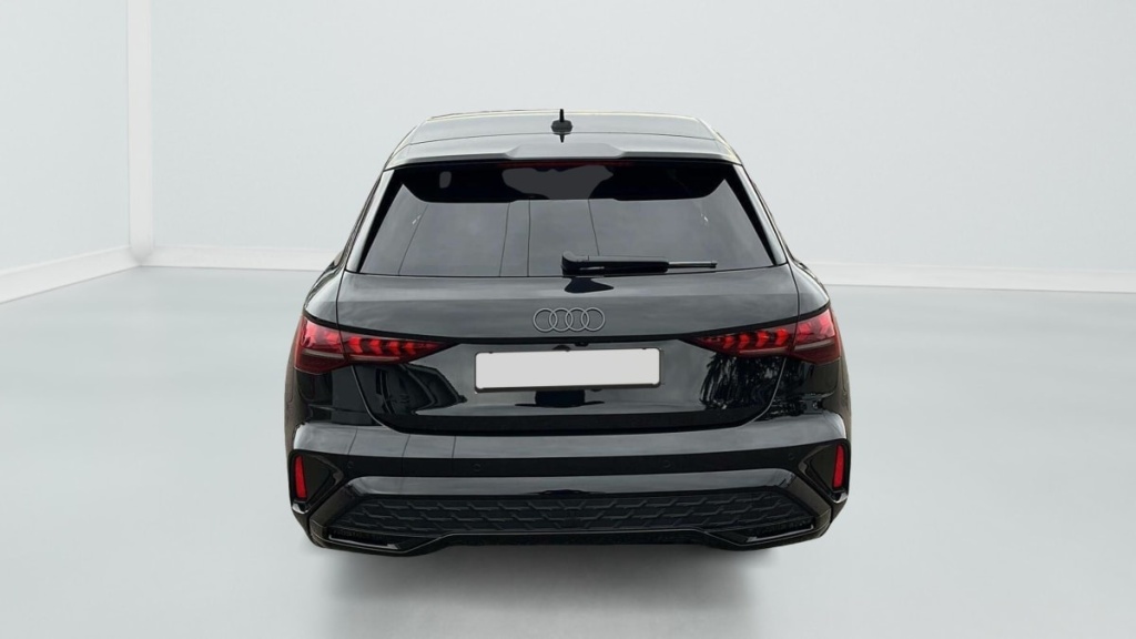 AUDI A3 Sportback 45 TFSI E HYBRIDE RECHARGEABLE 272 S TRONIC 6 S LINE - ref: 1-358906 - Photo 6