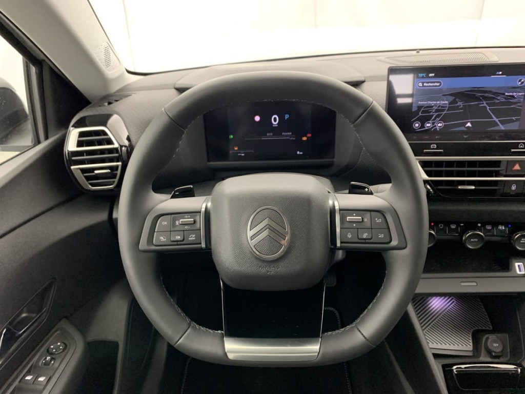 CITROEN C4 Hybride 145 e-DCS6 Max - ref: 1-359012 - Photo 14