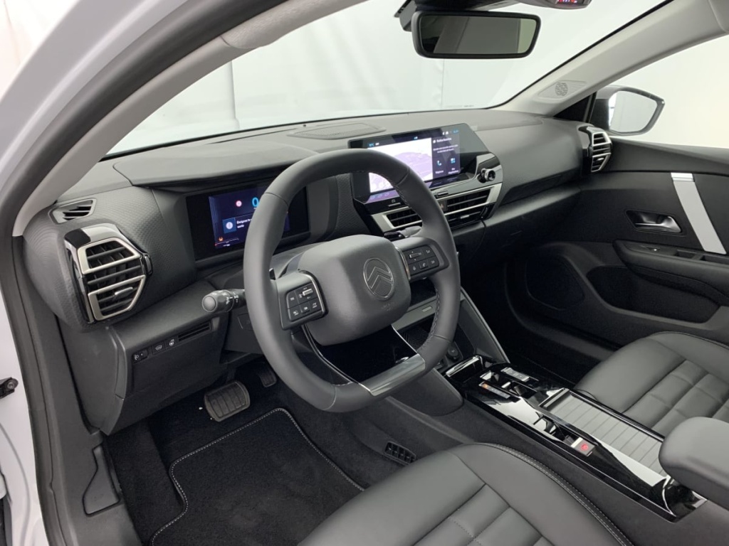 CITROEN C4 Hybride 145 e-DCS6 Max - ref: 1-359018 - Photo 15