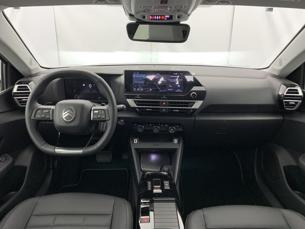 CITROEN C4 Hybride 145 e-DCS6 Max - ref: 1-359021 - Photo 13
