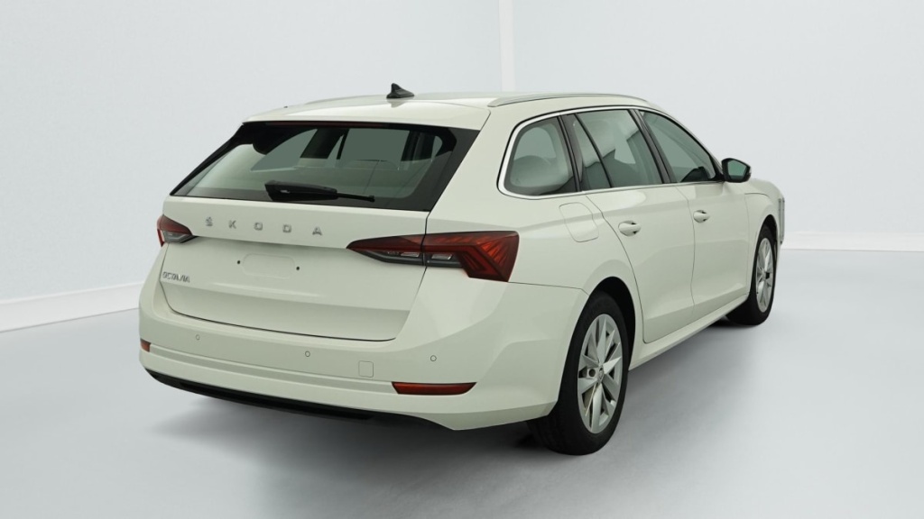 SKODA Octavia Combi 2.0 TDI 150 ch DSG7 Ambition - ref: 1-359262 - Photo 7