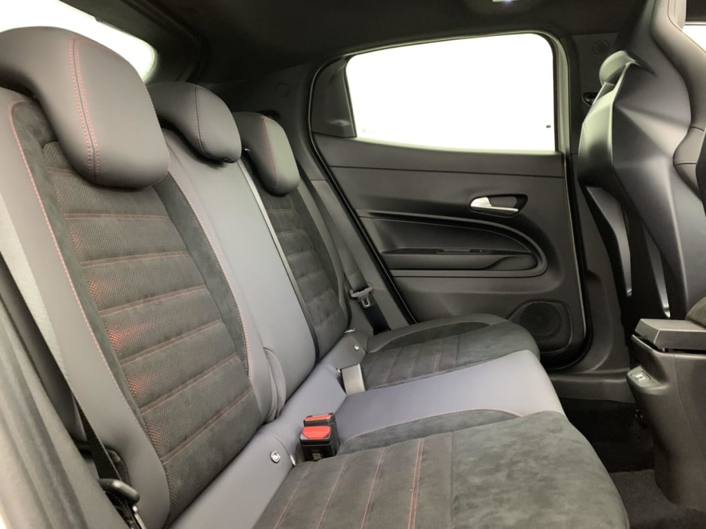 ALFA ROMEO Junior 1.2 Ibrida 145 ch eDCT6 Speciale - ref: 1-359340 - Photo 10