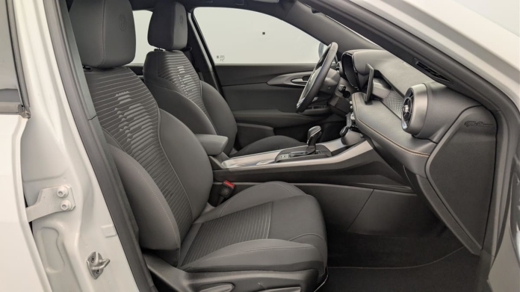 ALFA ROMEO Tonale 1.5 Hybrid 130 ch TCT7 Sprint - ref: 1-359354 - Photo 9