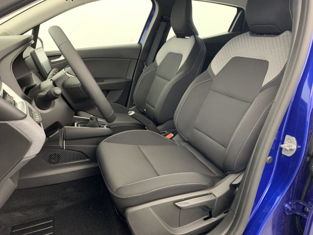 RENAULT Clio BLUE DCI 100 CH GSR2 EVOLUTION - ref: 1-359402 - Photo 20