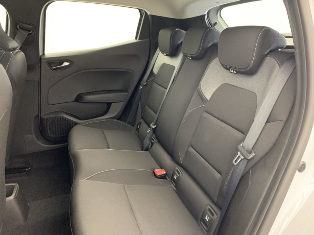 RENAULT Clio BLUE DCI 100 CH GSR2 EVOLUTION - ref: 1-359409 - Photo 19