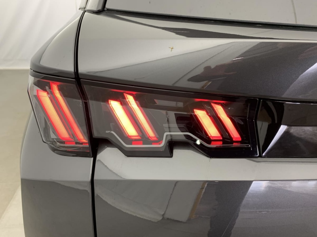 PEUGEOT 5008 Hybrid 145 e-DCS6 Allure - ref: 1-359448 - Photo 13