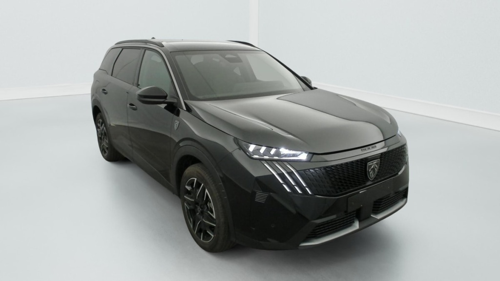 PEUGEOT 5008 Hybrid 145 e-DCS6 GT - ref: 1-359475 - Photo 1