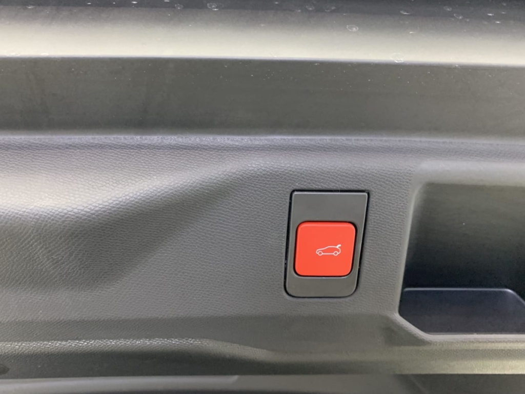 PEUGEOT 5008 Hybrid 145 e-DCS6 GT - ref: 1-359482 - Photo 13