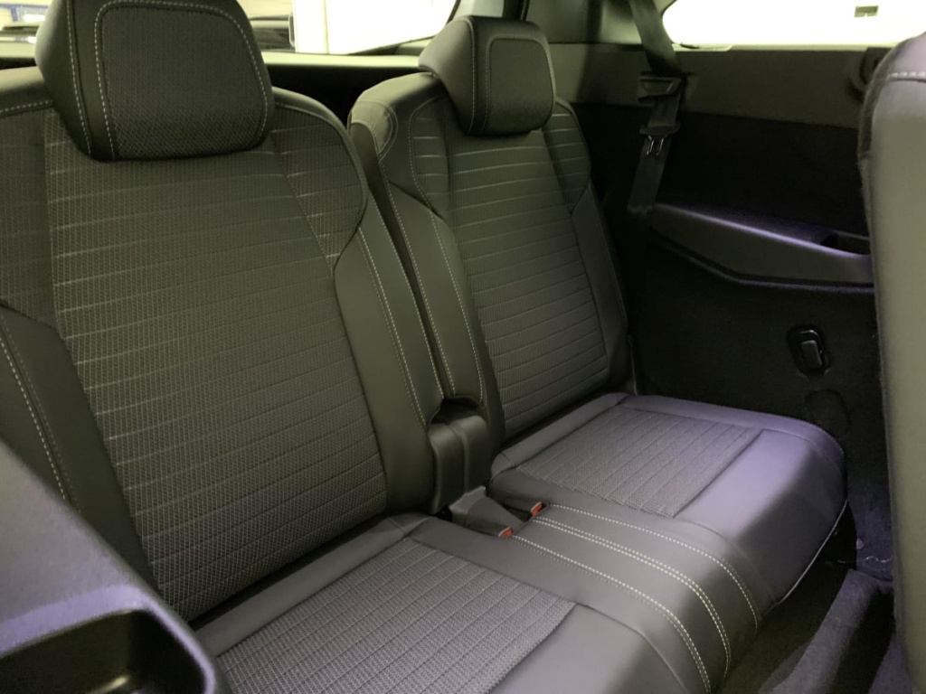 PEUGEOT 5008 Hybrid 145 e-DCS6 GT - ref: 1-359486 - Photo 11