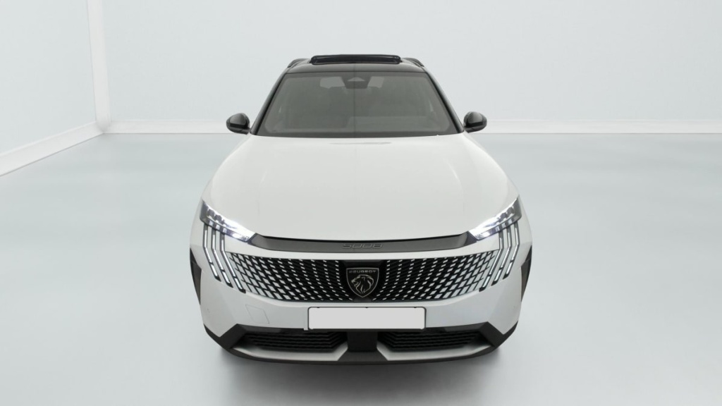 PEUGEOT 5008 Hybrid 145 e-DCS6 GT - ref: 1-359495 - Photo 2