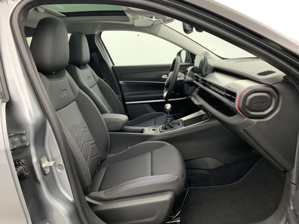 JEEP Avenger 1.2 Turbo T3 100 ch Summit - ref: 1-359535 - Photo 9