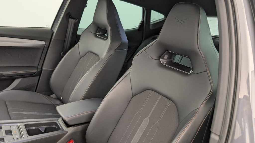 CUPRA Formentor 1.4 e-HYBRID 204 ch DSG6 V - ref: 1-359541 - Photo 15