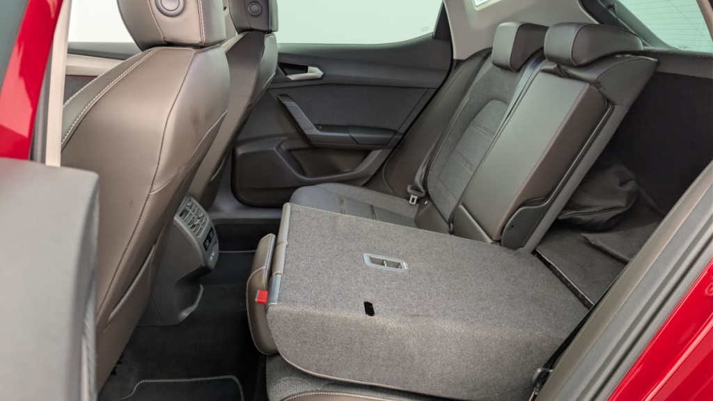 SEAT Leon E-HYBRID 204 CH DSG6 XCELLENCE - ref: 1-359662 - Photo 12