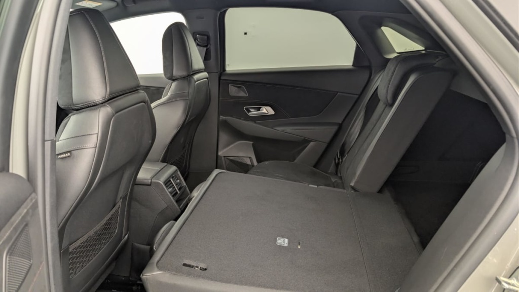 DS DS7 BlueHDi 130 EAT8 Pallas - ref: 1-359676 - Photo 12