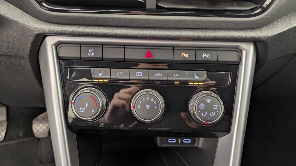 VOLKSWAGEN T-Roc 1.0 TSI 110 Start Stop BVM6 Life - ref: 1-359724 - Photo 19