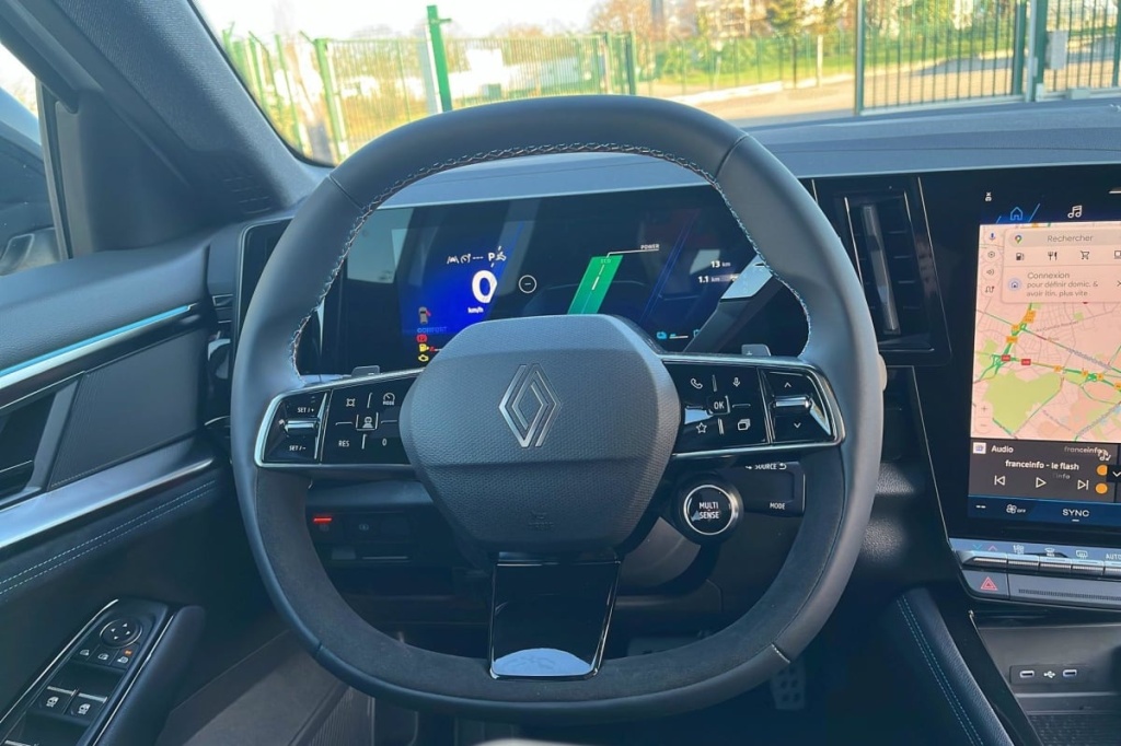 RENAULT Espace FULL HYBRID E-TECH 200 CH 7PL ESPRIT ALPINE - ref: 1-359777 - Photo 14