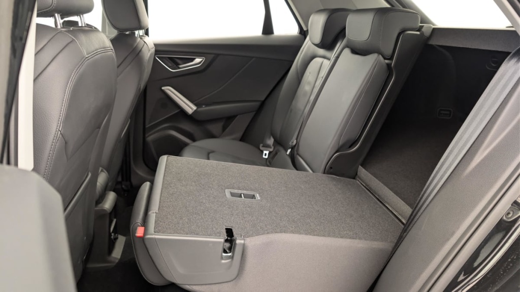 AUDI Q2 35 TDI 150 S tronic 7 quattro Design Luxe - ref: 1-359865 - Photo 12